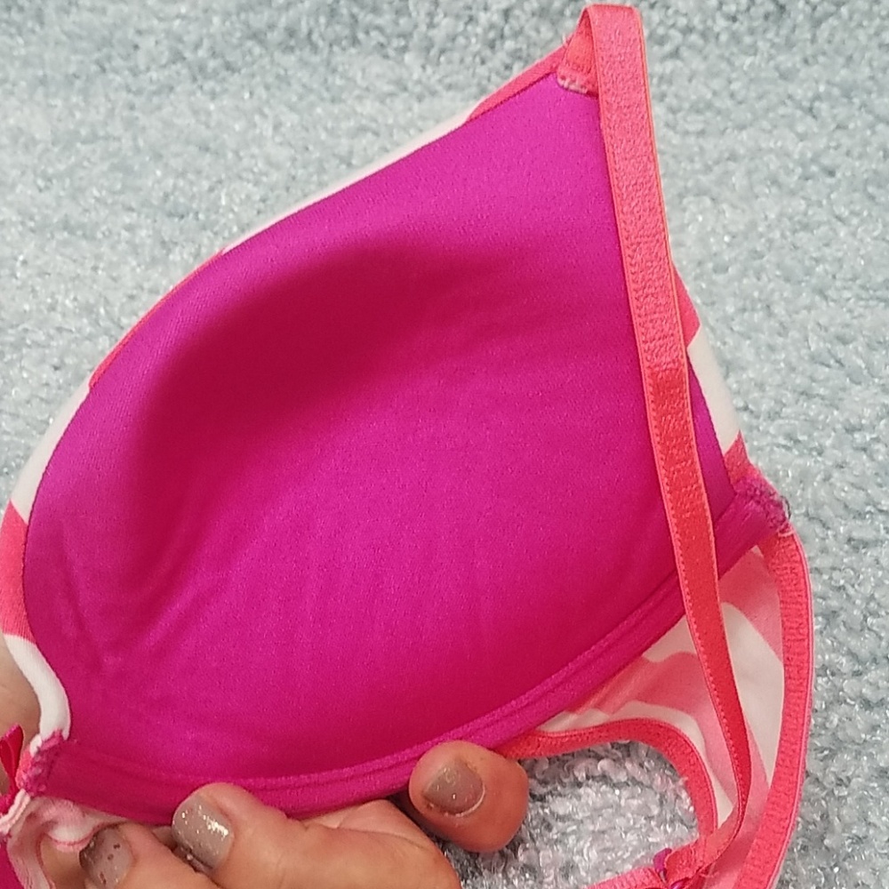 Striped padded bra - Picture 2 of 3